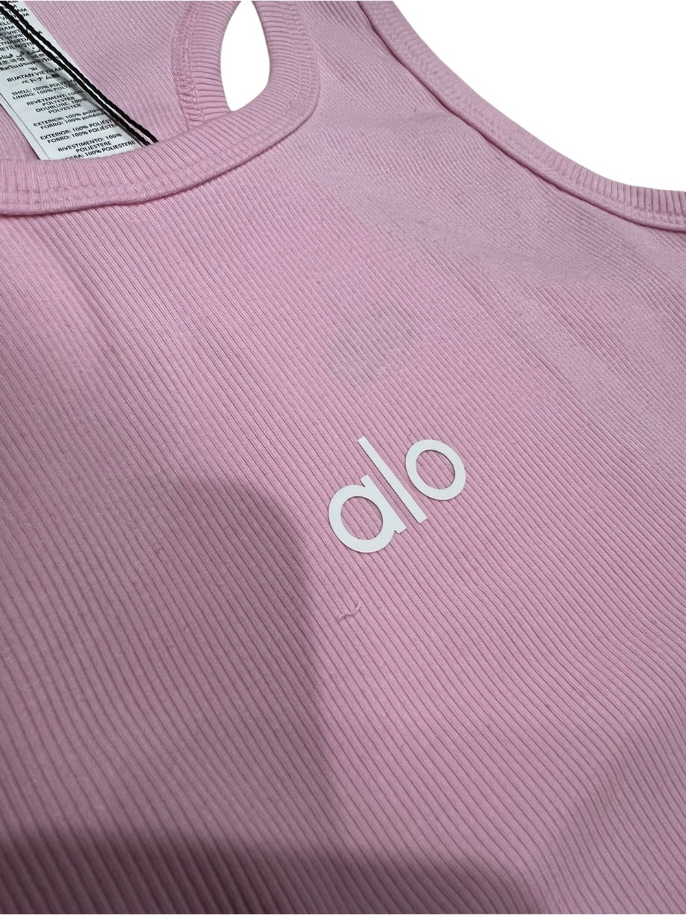 Alo Yoga Pink Ribbed Cropped Racerback Tank Top - Size Medium - NWT - Picture 3 of 4